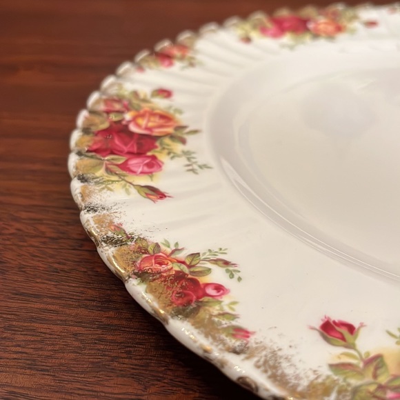 Royal Albert Country Rose Serving Plate Bone China from England - Picture 5 of 5